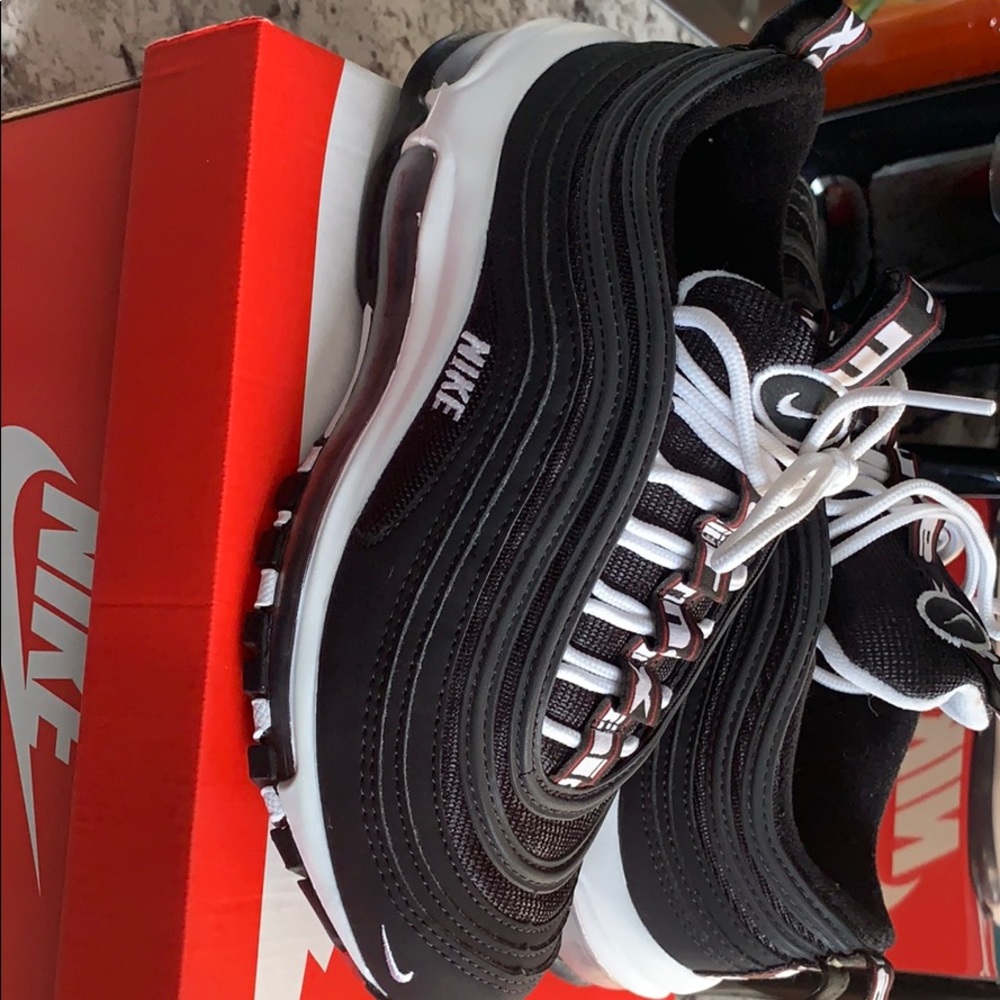 Worn once only!! Nike Air Max 97 SE